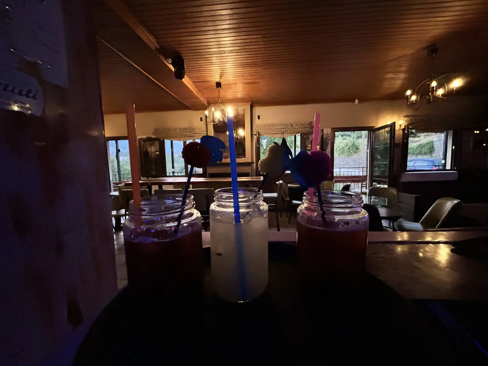 Bar λεπτομέρεια