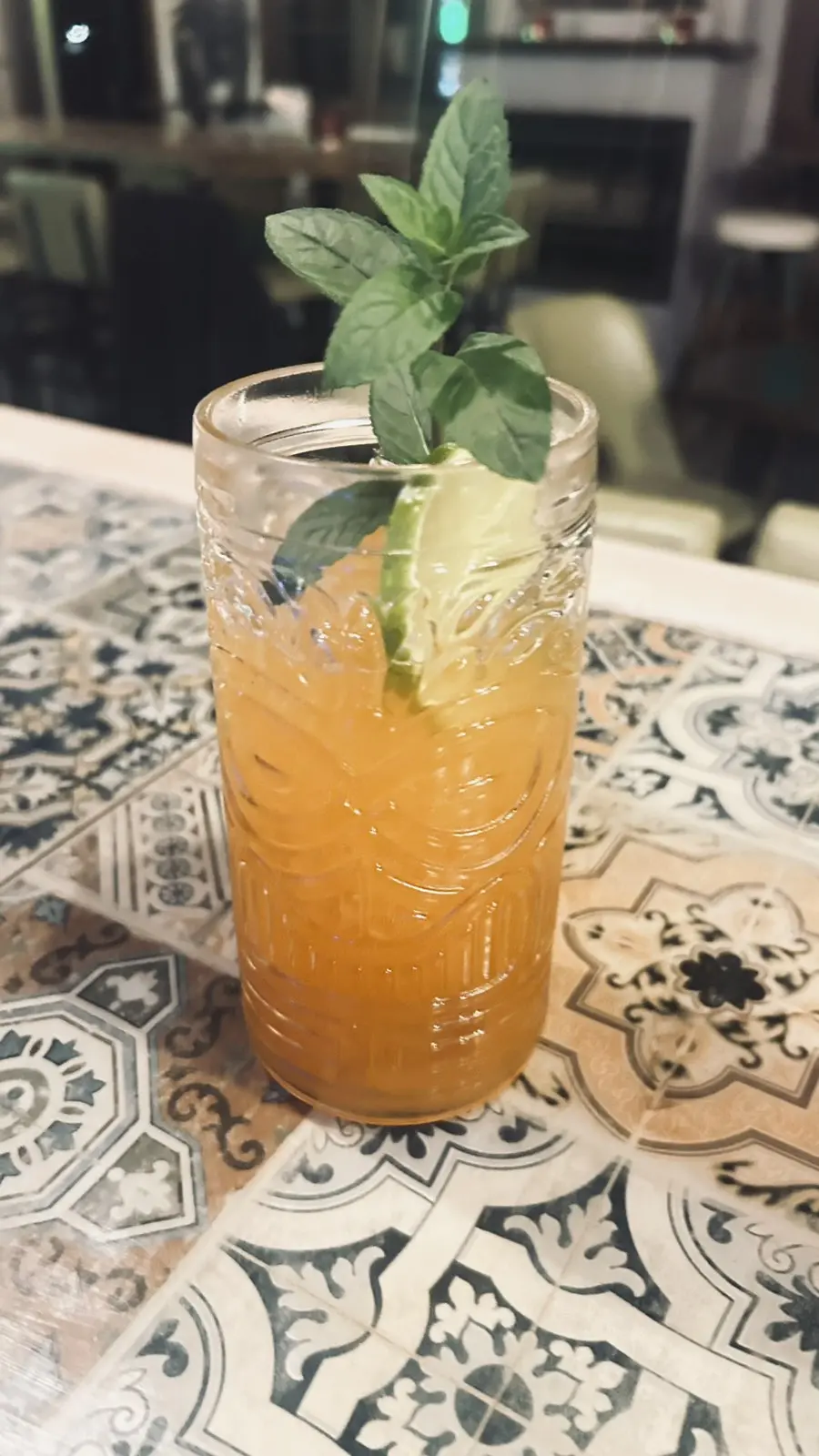 Bar ράφια